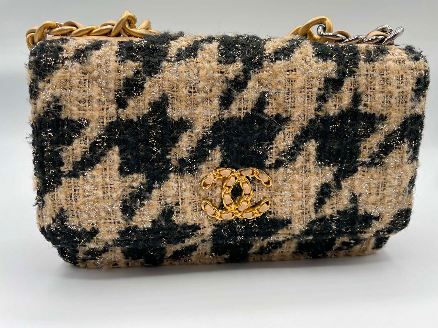 Chanel Houndstooth Tweed Wallet on Chain Beige & Black, Gold/Ruthenium/Silver Hardware