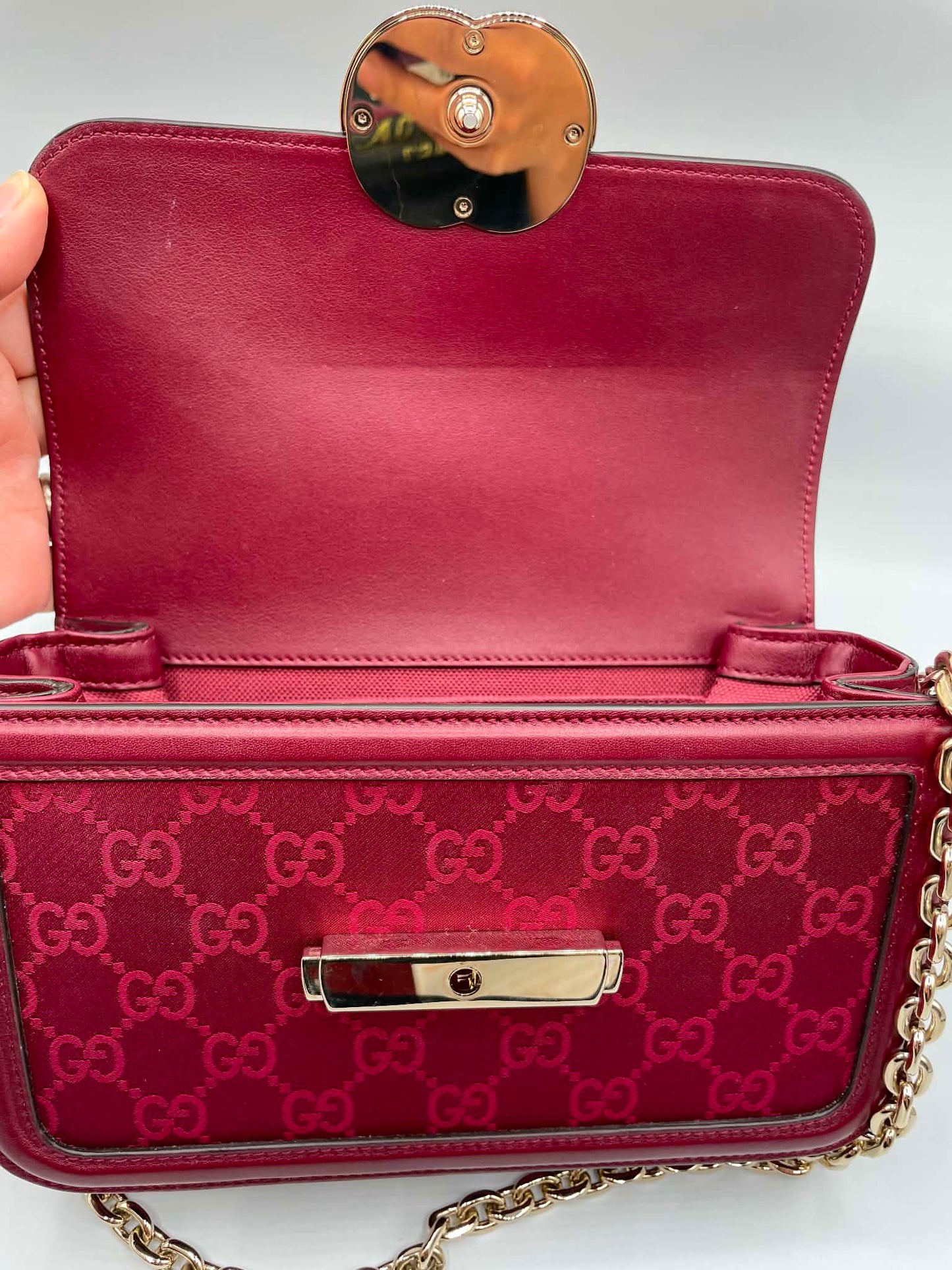 Gucci Crepe Wool Silk GG Monogram Go Small Shoulder Bag Rosso Ancora