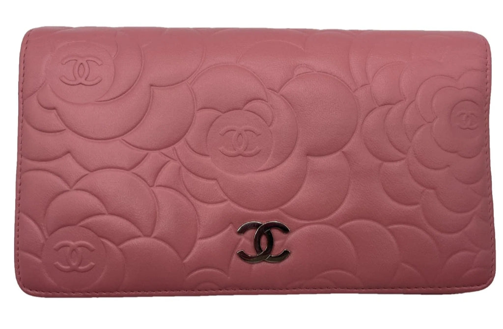 Chanel Lambskin Camelia Embossed Yen Wallet Pink