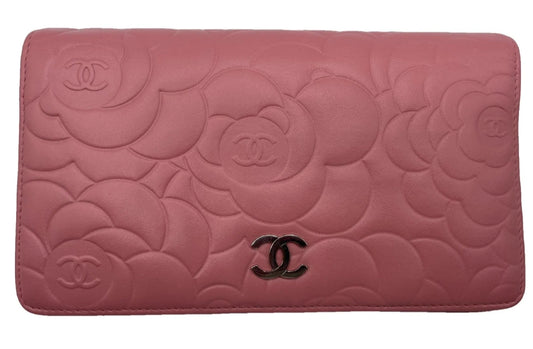 Chanel Lambskin Camelia Embossed Yen Wallet Pink