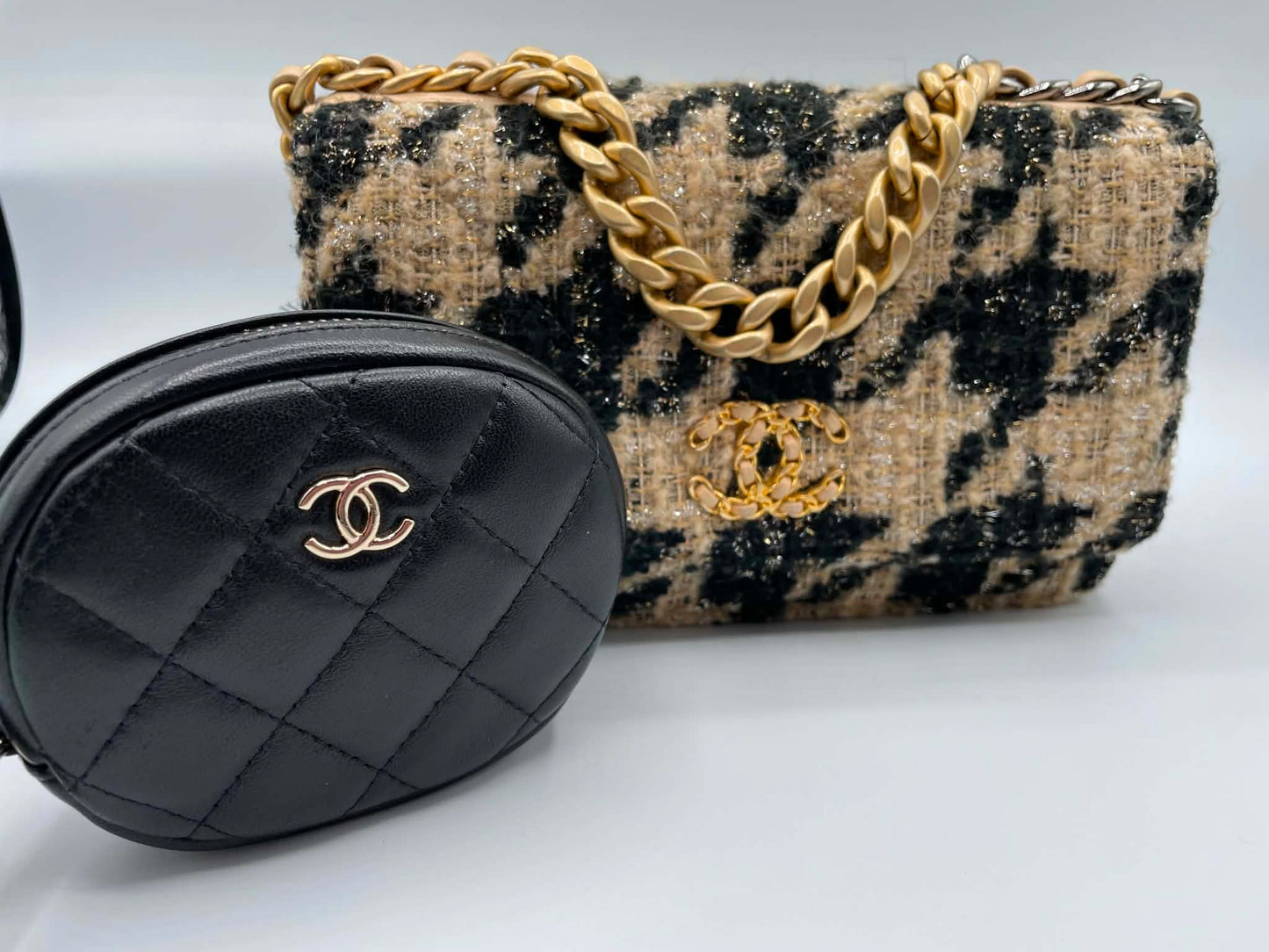 Chanel Houndstooth Tweed Wallet on Chain Beige & Black, Gold/Ruthenium/Silver Hardware